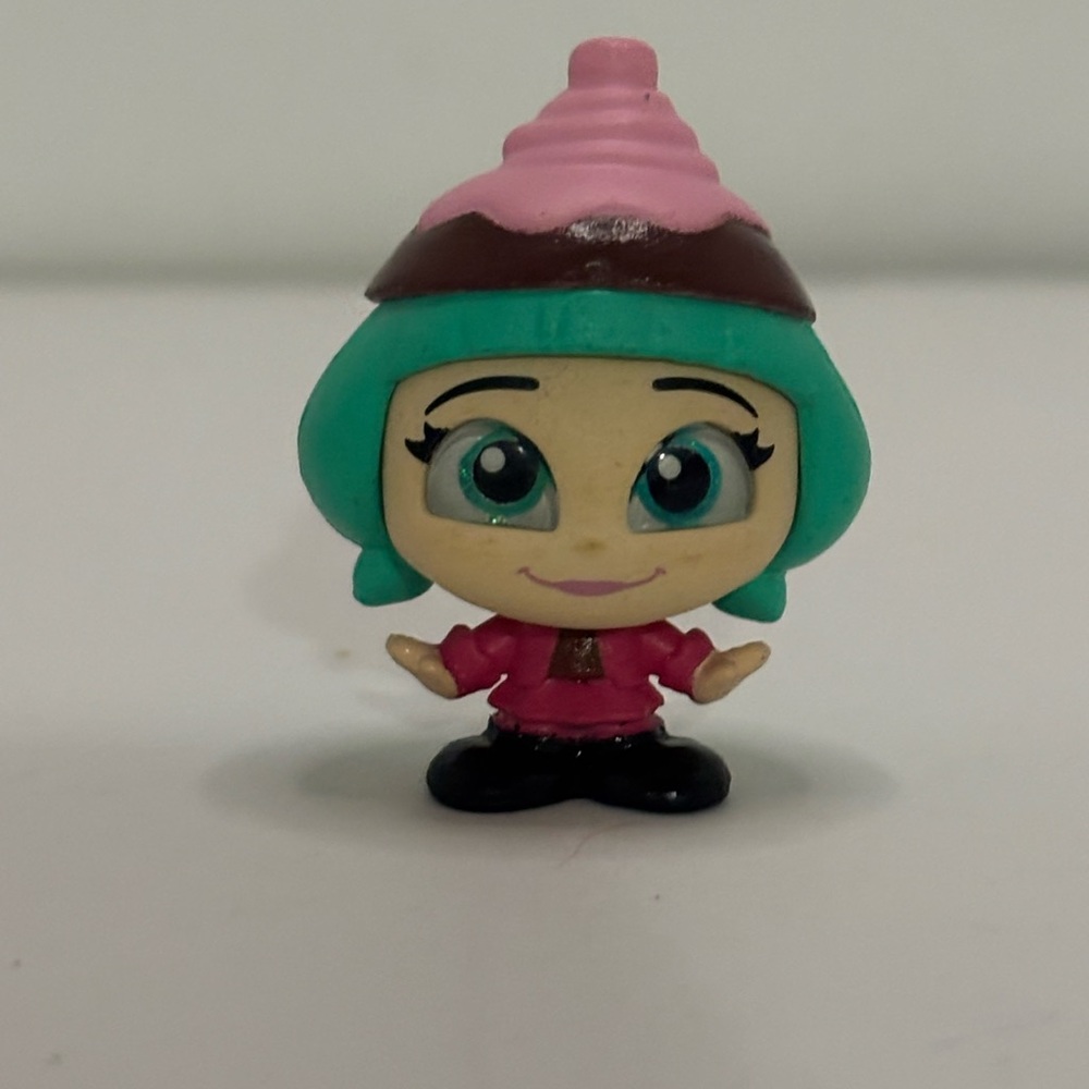 Series 8 Candlehead doorable
